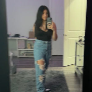 Meet your Posher, Tayla